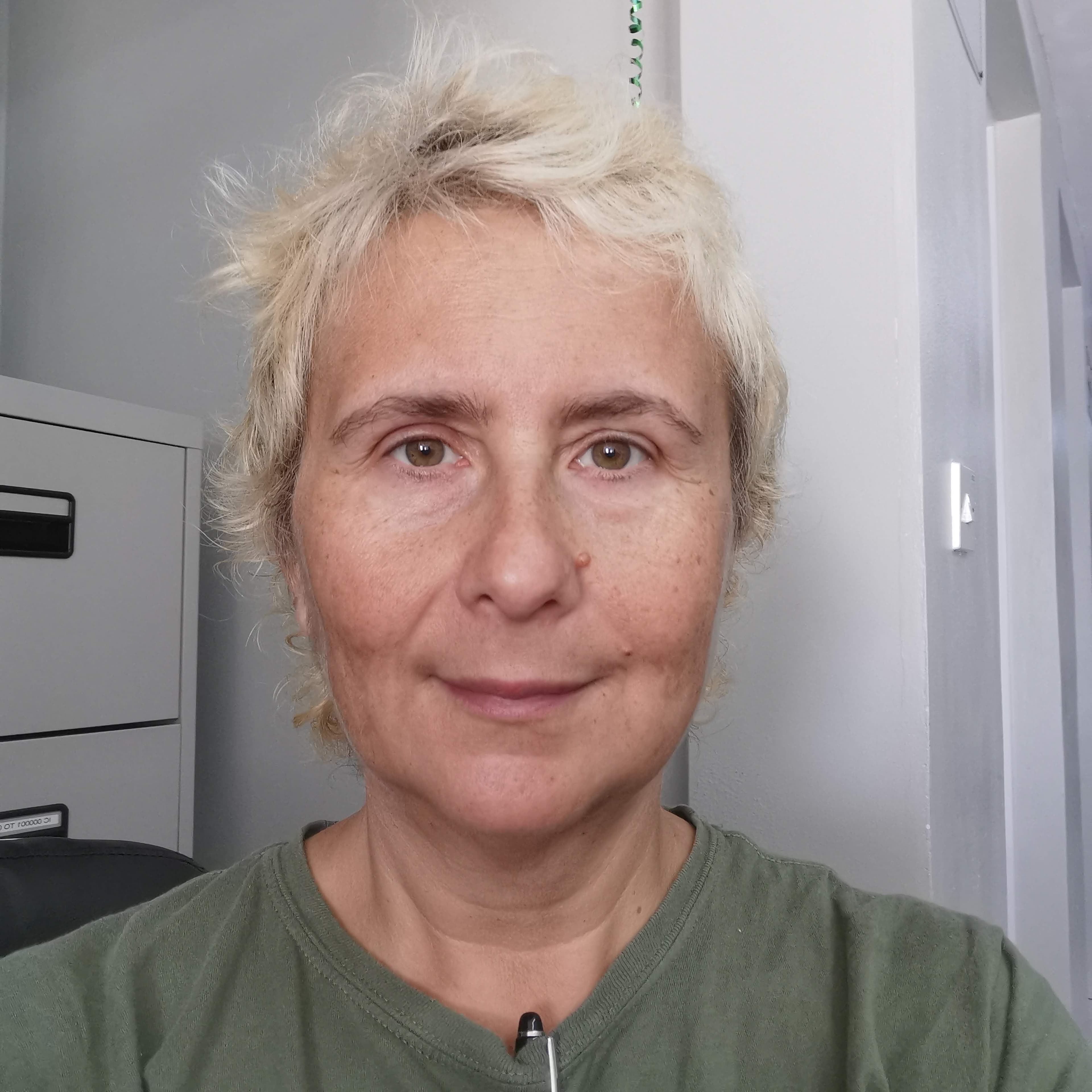 AFRA BERGAMINI, Infermiere (TRENTO (TN))