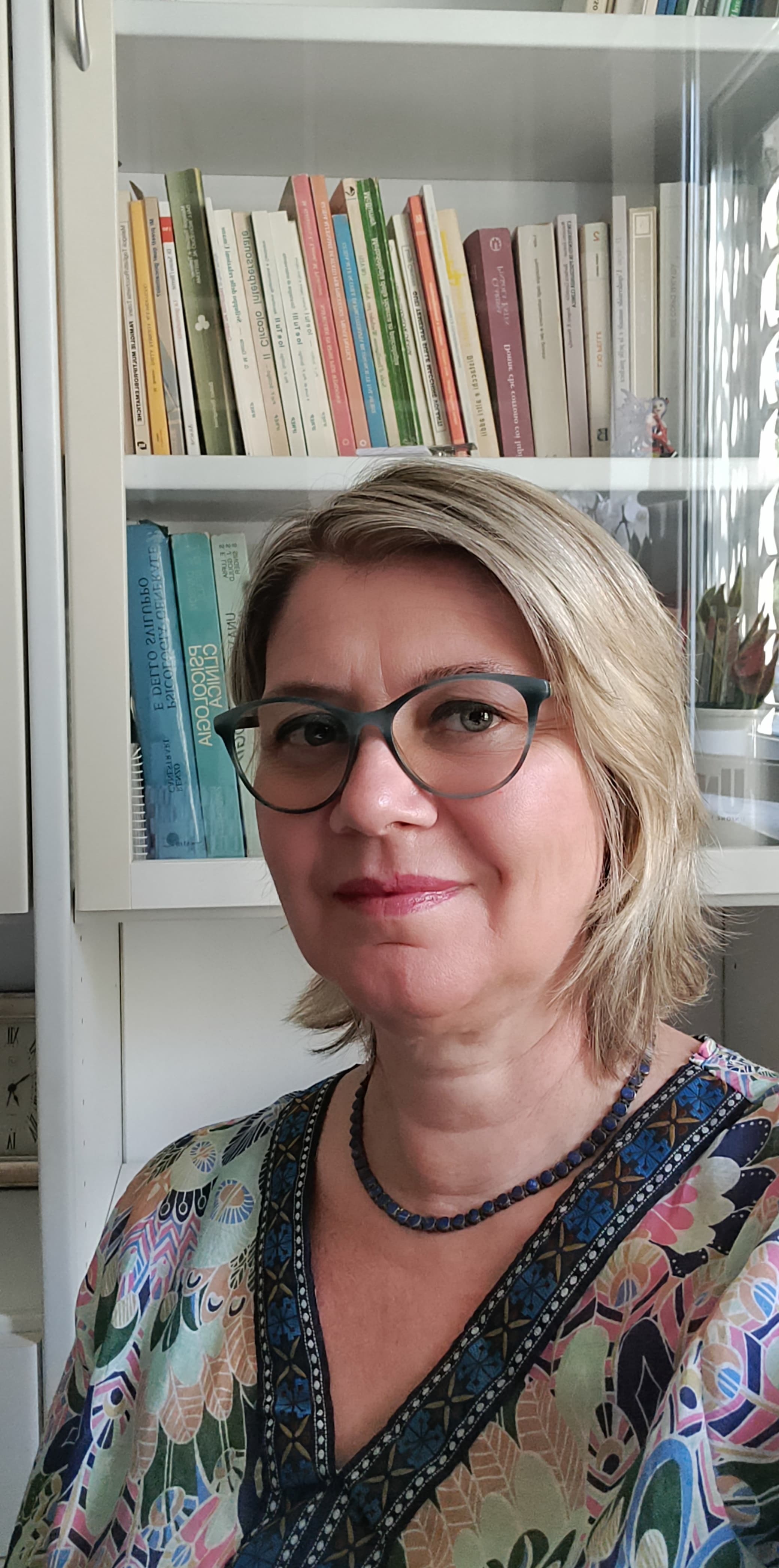 LAURA GENTILE, Psicologo