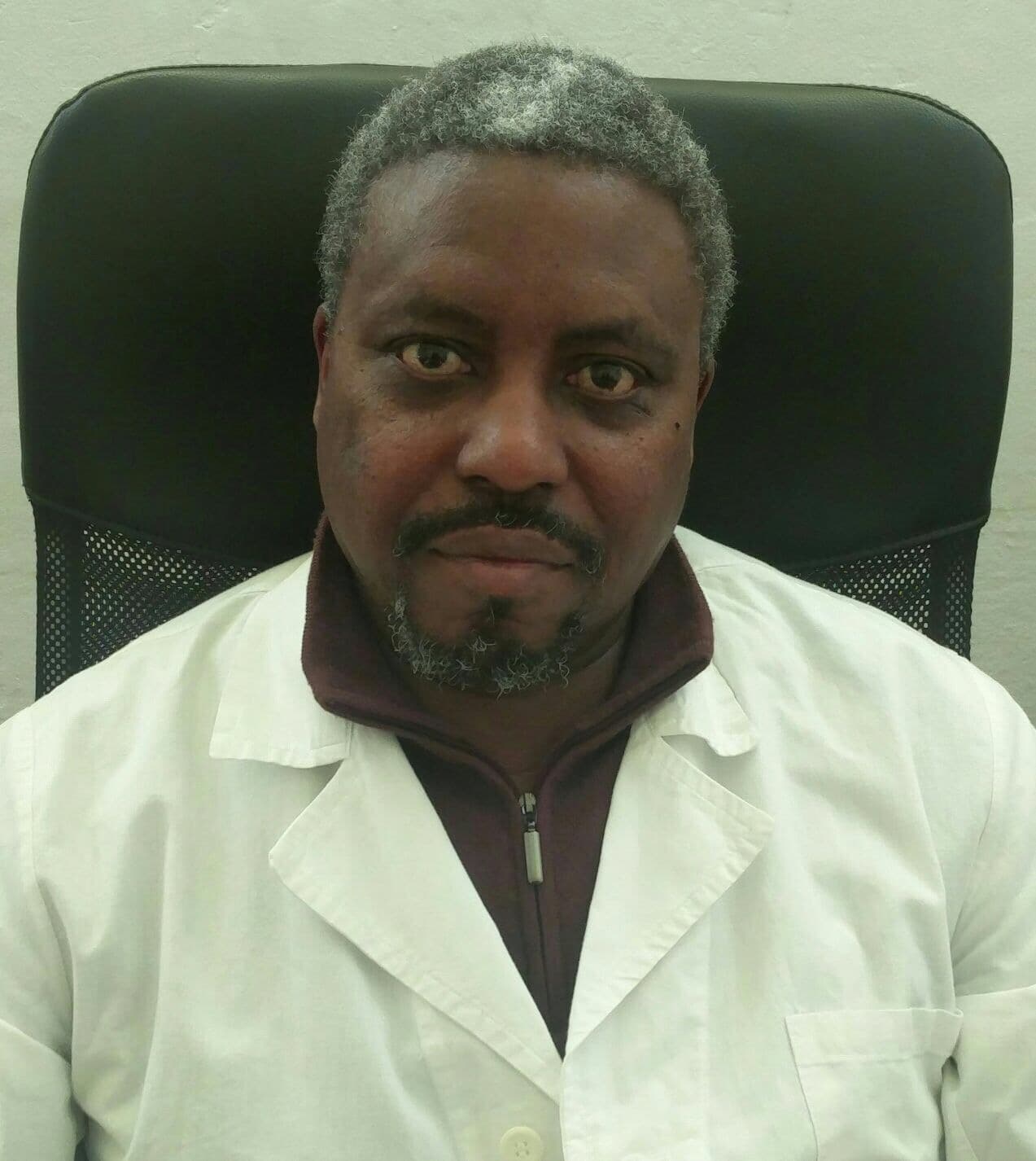 AMADOU TIDIANE KAISER, Fisioterapista