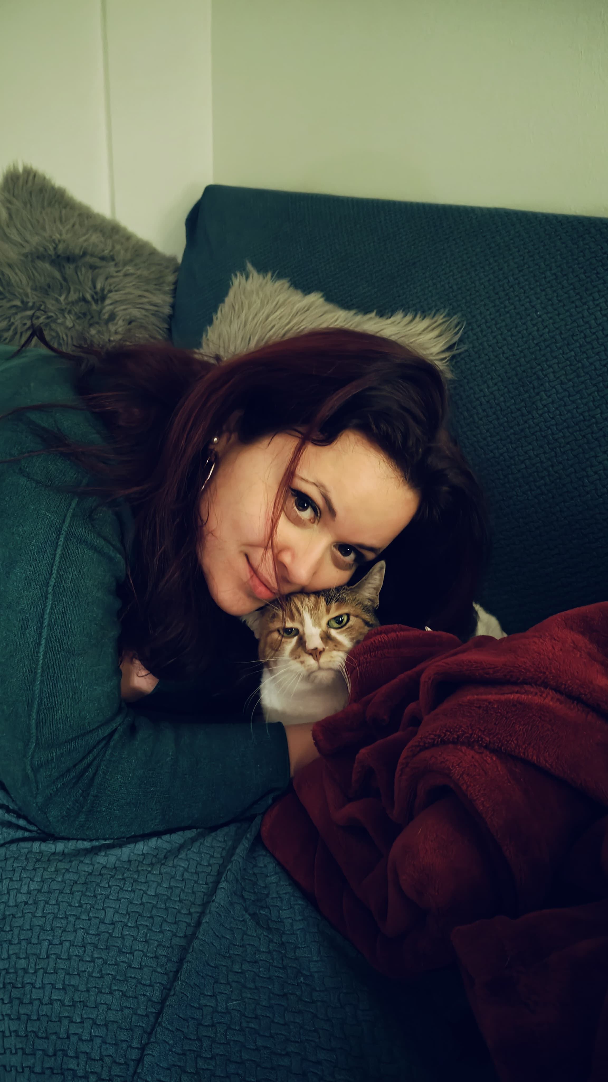 IZABELA MIHAELA STANESCU, Infermiere